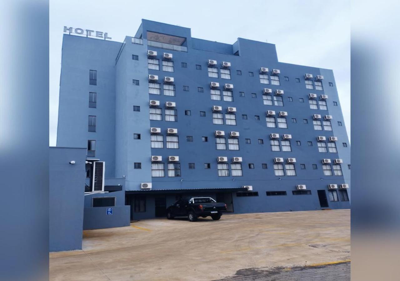 Turis Hotel Dourados Buitenkant foto