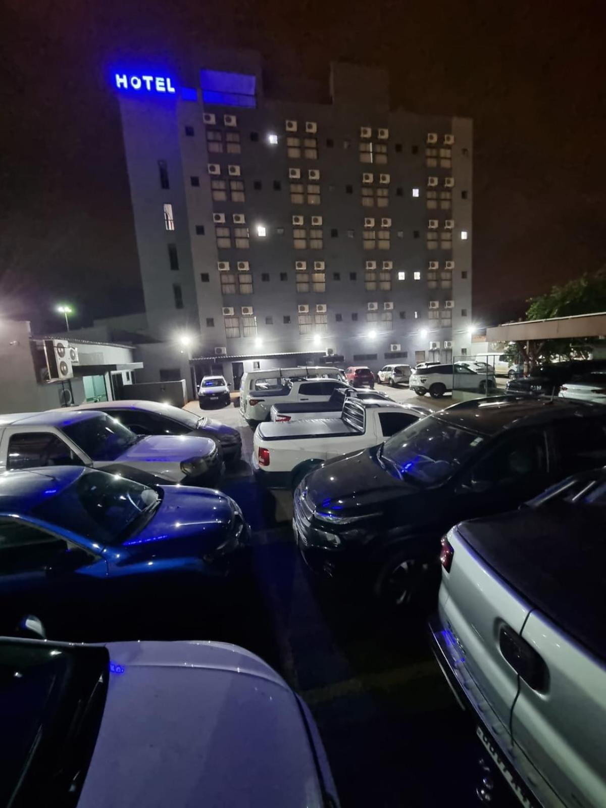 Turis Hotel Dourados Buitenkant foto